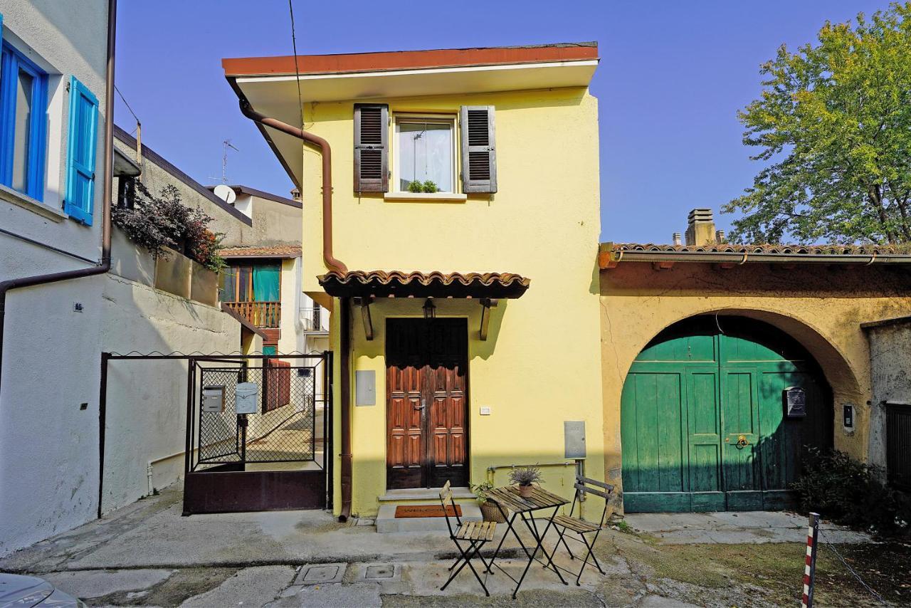 Smiley House Villa Сан Феличе дел Бенако Екстериор снимка